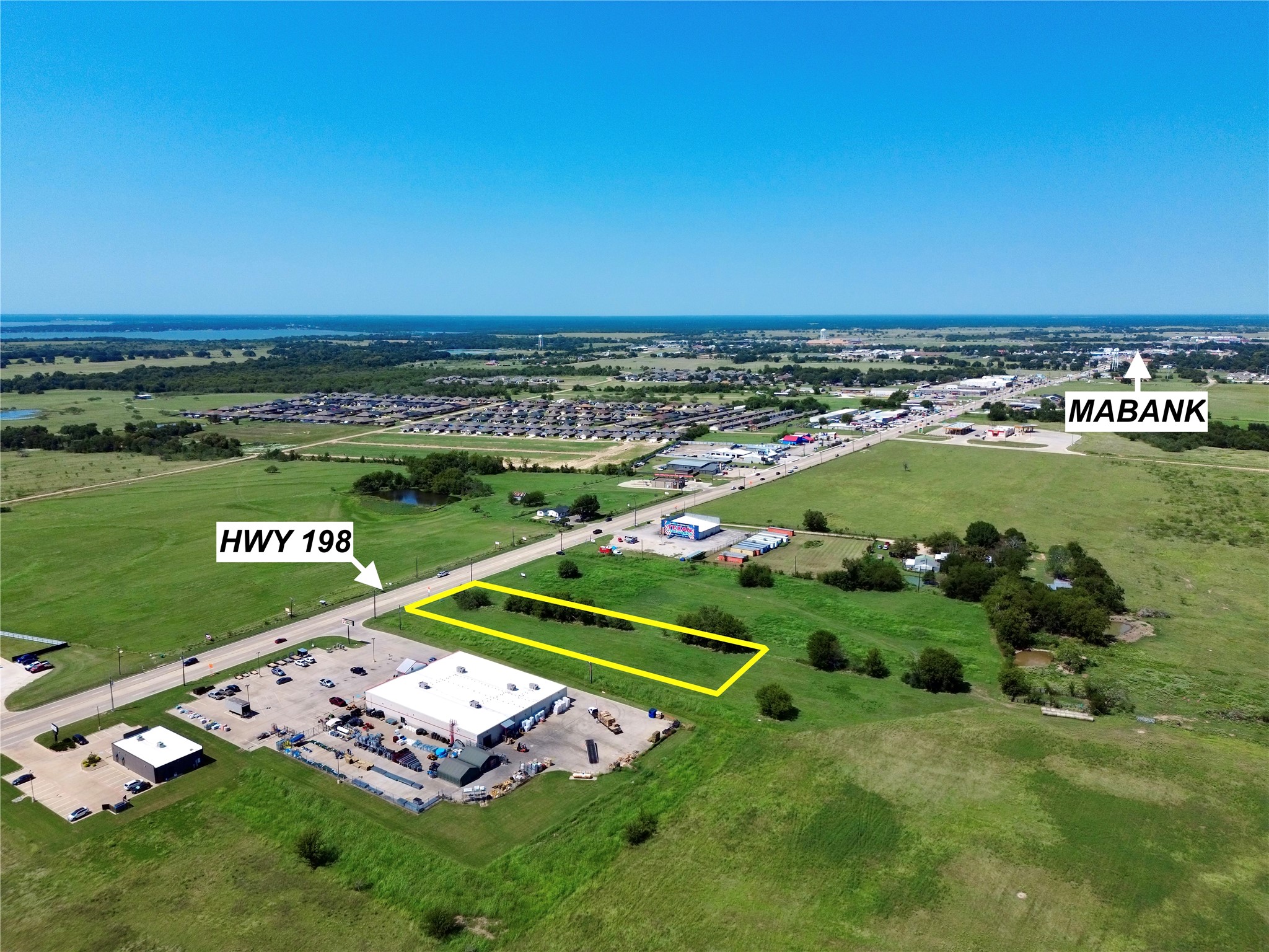 1677 S 3rd Street Mabank TX 75147