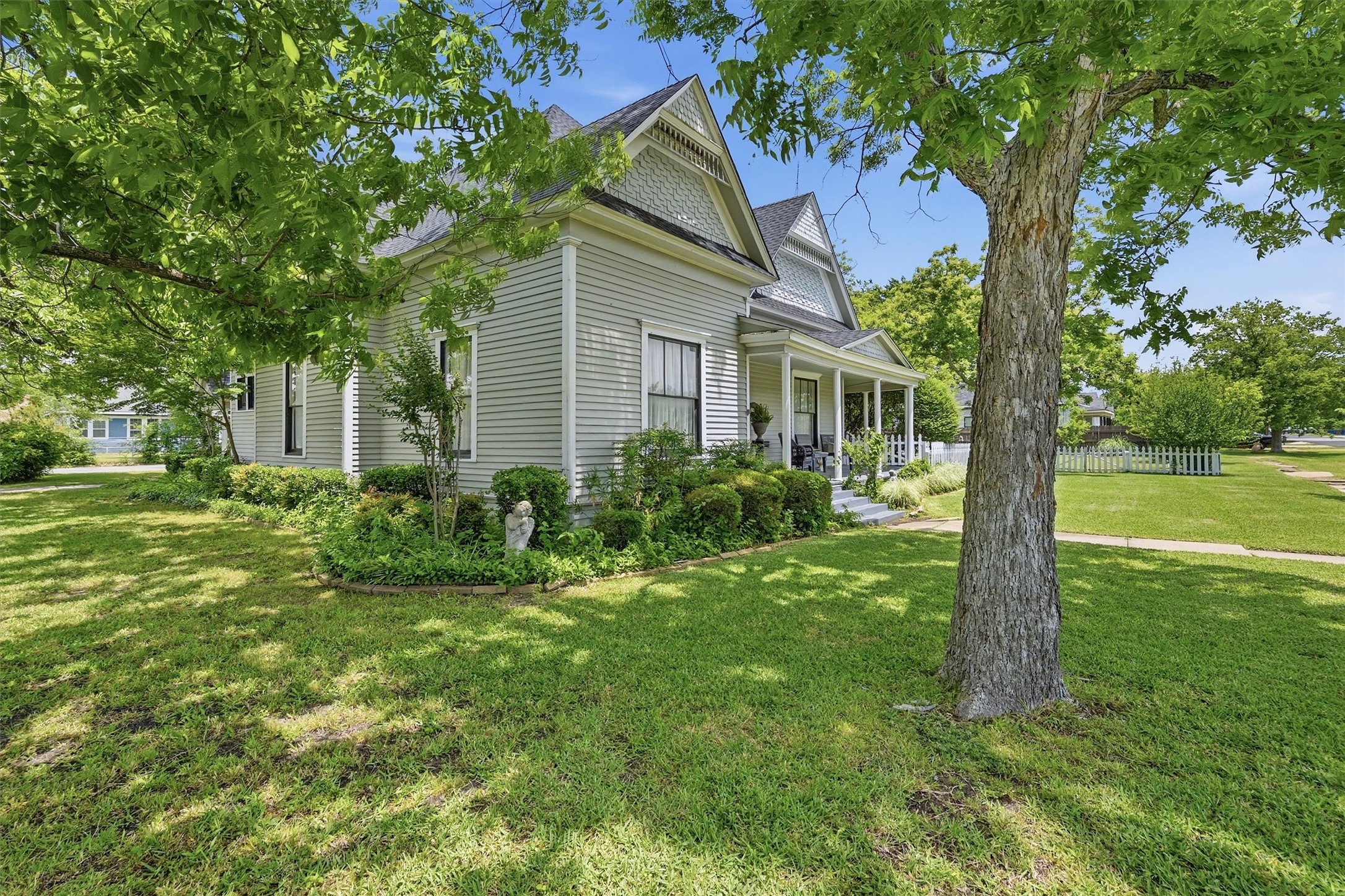 202 E Main Street Celina TX 75009