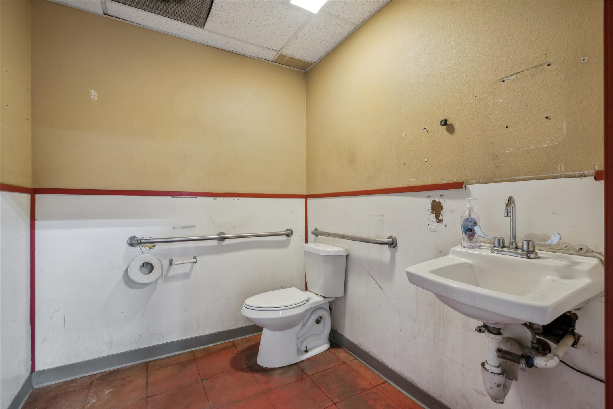 94 N State Highway 205 Highway Terrell TX 75160