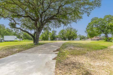 7621 Jacksboro Highway Fort Worth TX 76135