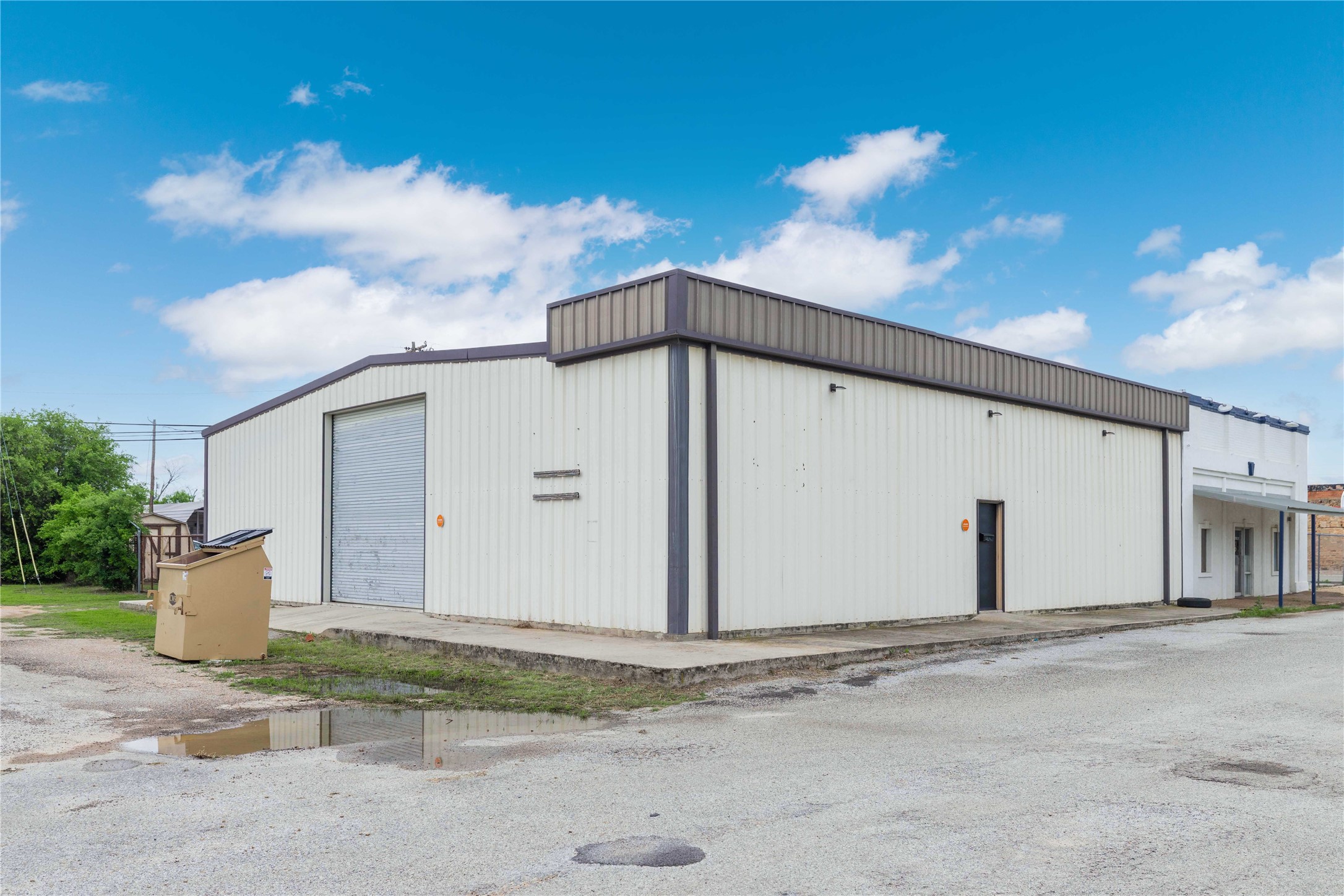 119 E Kyle Street Bangs TX 76823