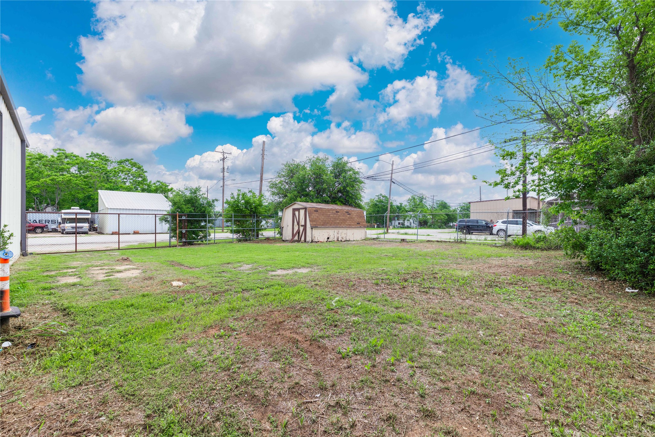 119 E Kyle Street Bangs TX 76823