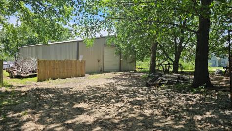 223 W 2nd Street Bonham TX 75418