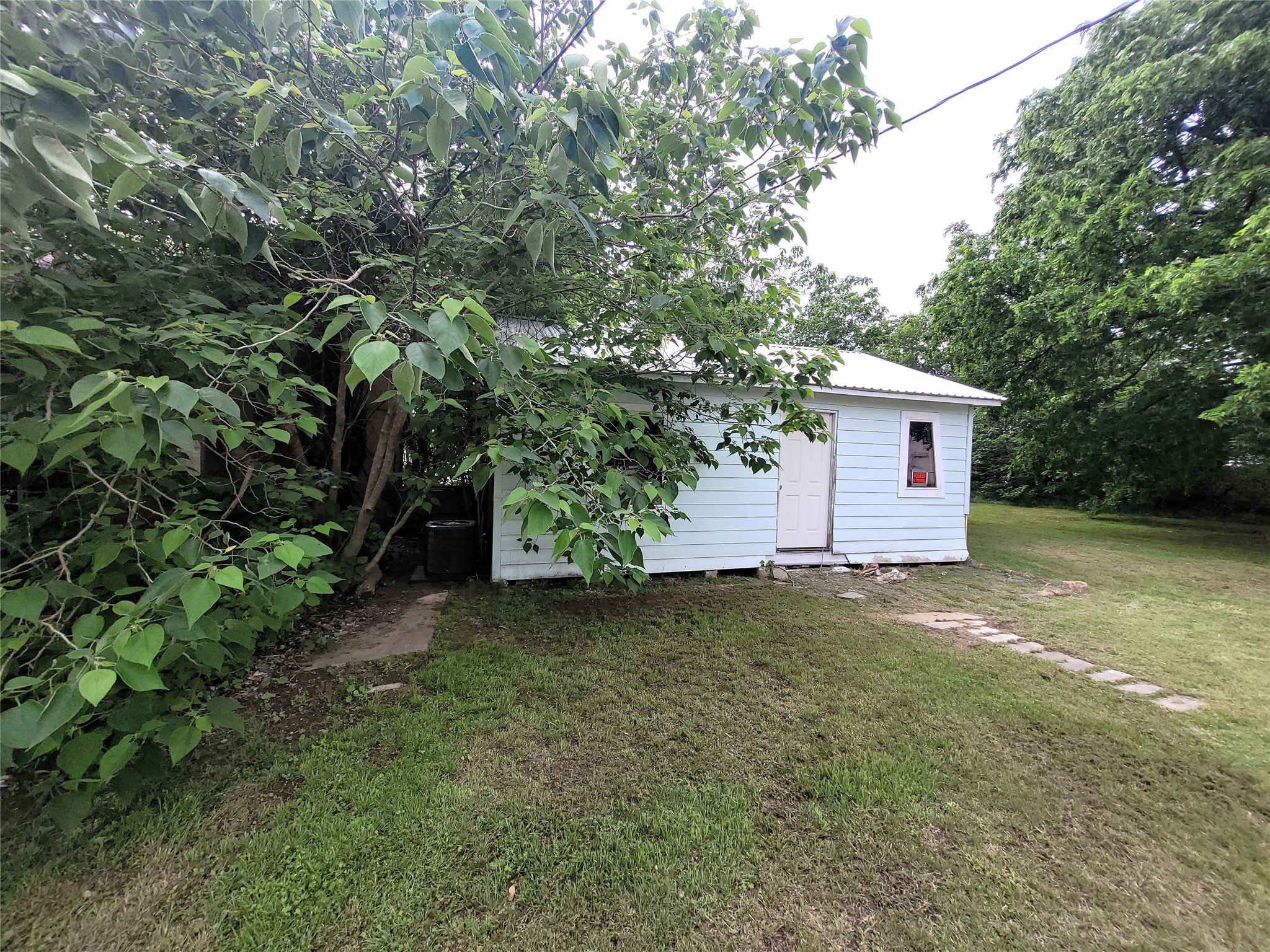 6804 Telephone Road Lake Worth TX 76135