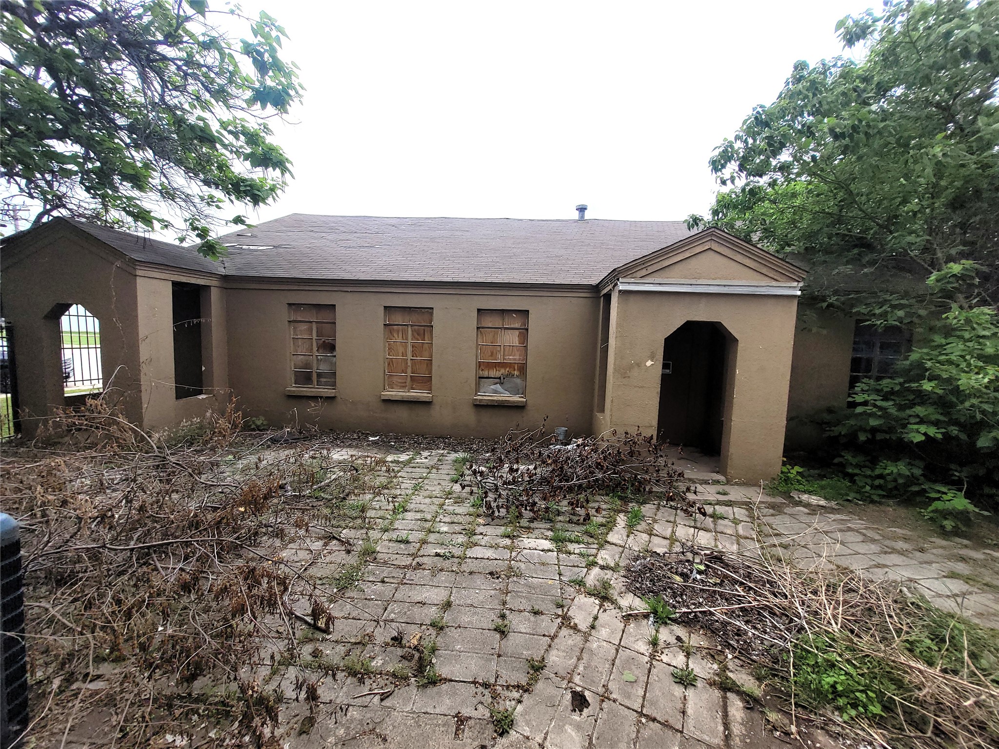 6804 Telephone Road Lake Worth TX 76135