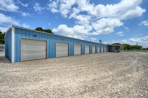 8034 Fm 513 S Lone Oak TX 75453