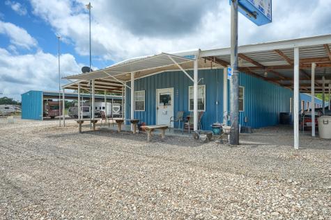 8034 Fm 513 S Lone Oak TX 75453