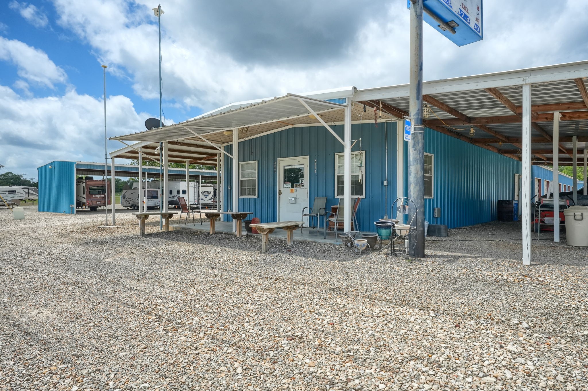 8034 Fm 513 S Lone Oak TX 75453