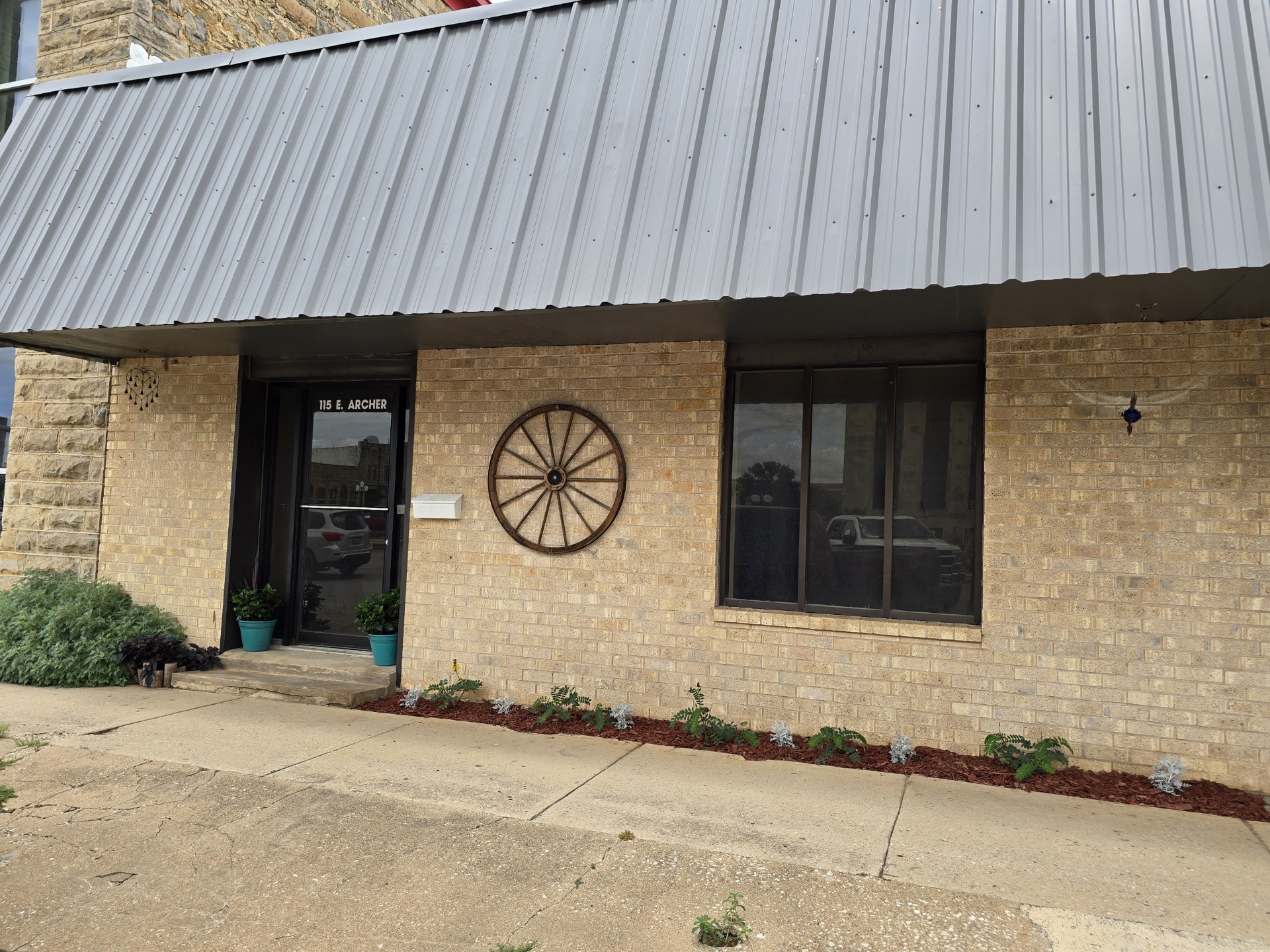 115 E Archer Street Jacksboro TX 76458