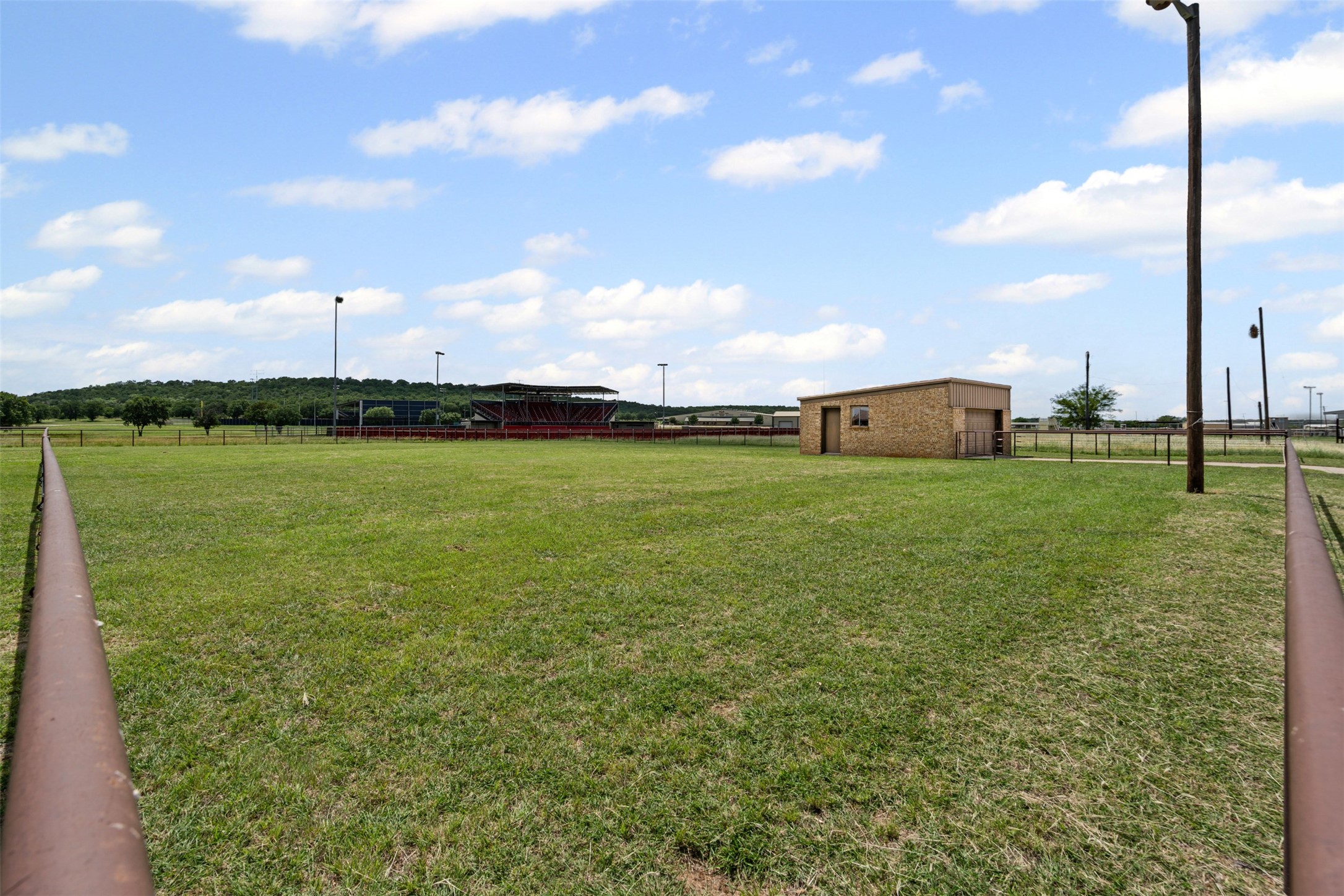 108 Carol Street Graham TX 76450