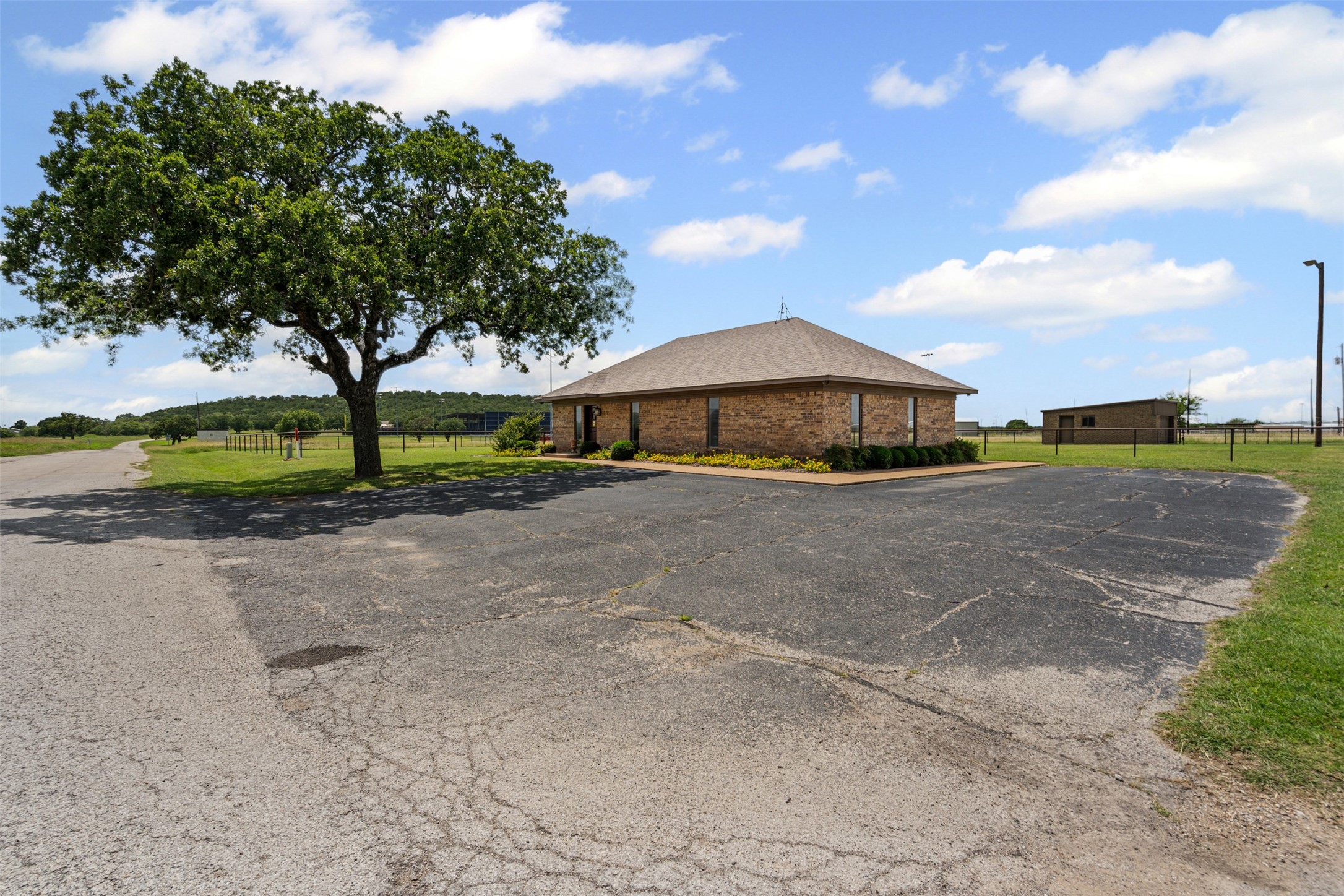 108 Carol Street Graham TX 76450