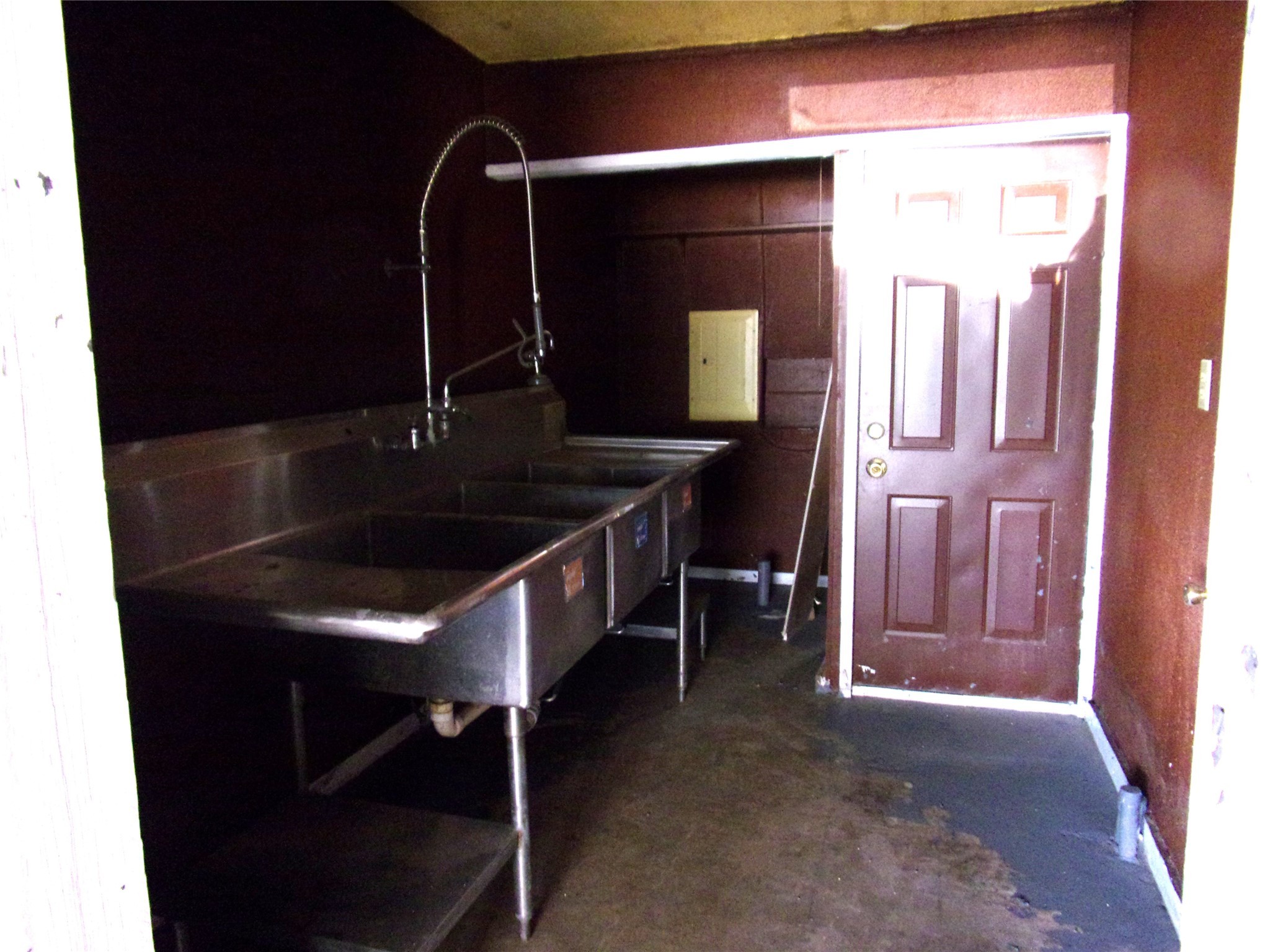 806 North High San Saba TX 76877