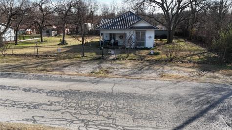 213 W Eldred Street Burleson TX 76028