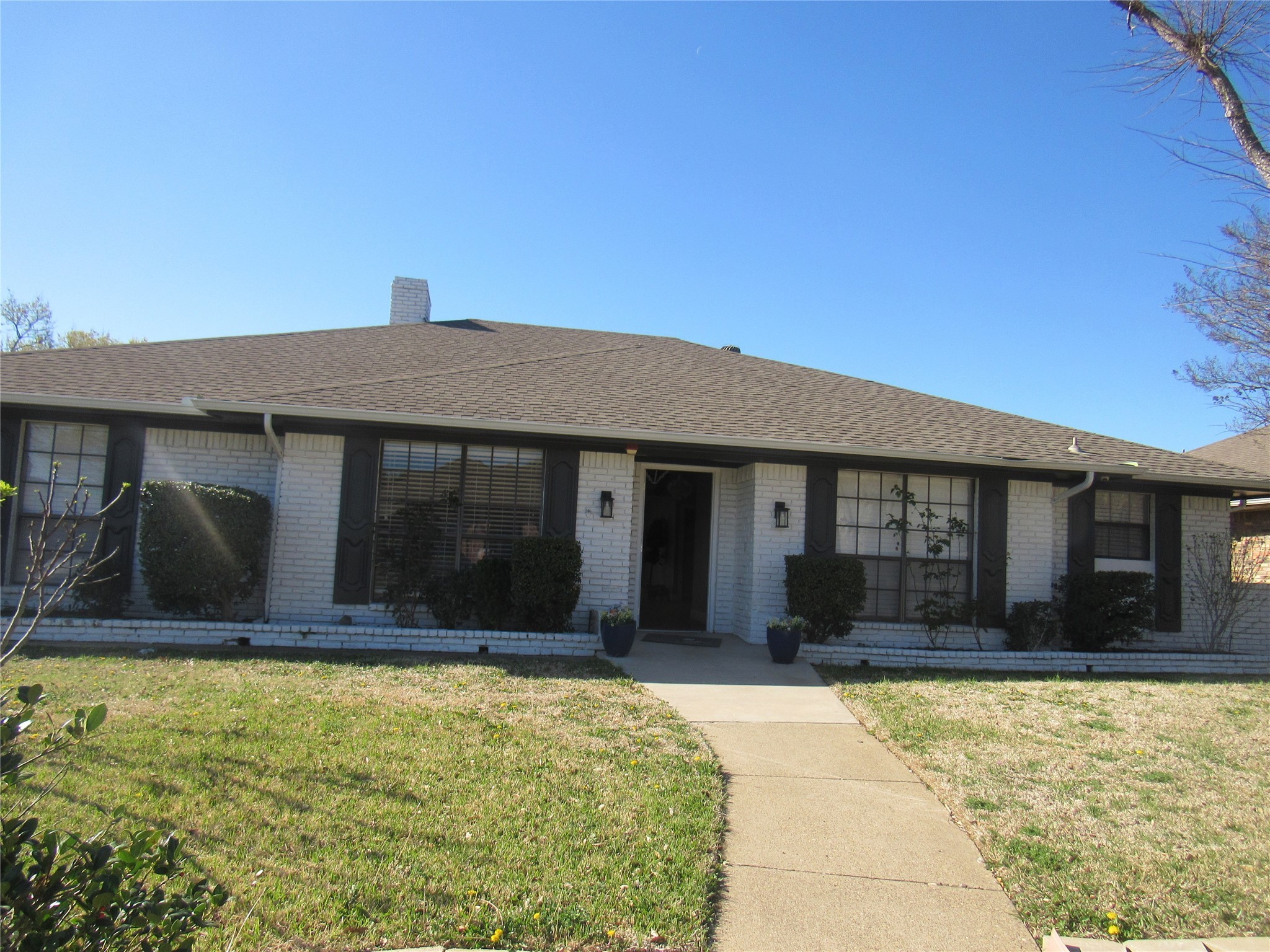 9754 Amberley Drive Dallas TX 75243