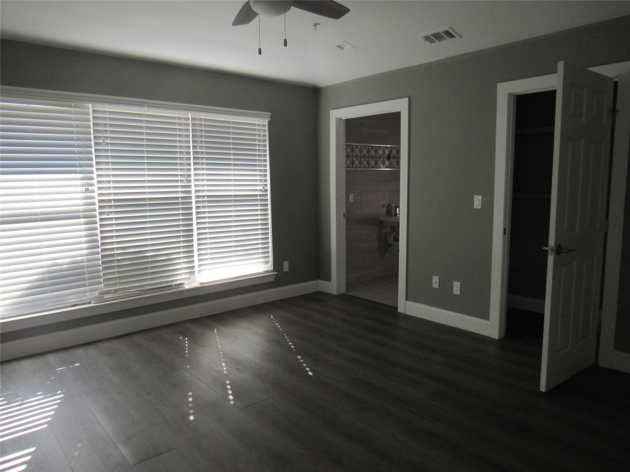 9754 Amberley Drive Dallas TX 75243