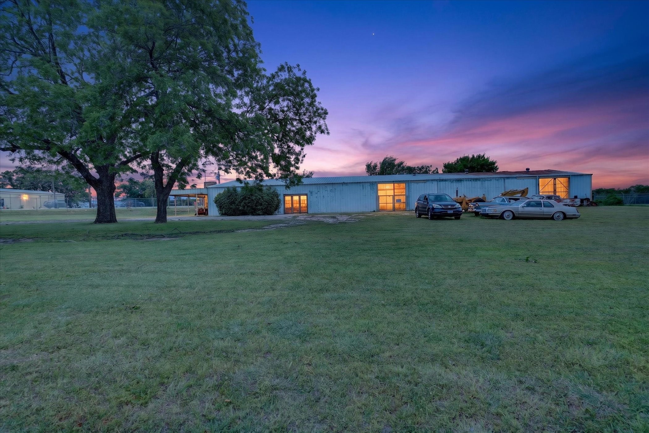 1092 W Highway 199 Springtown TX 76082
