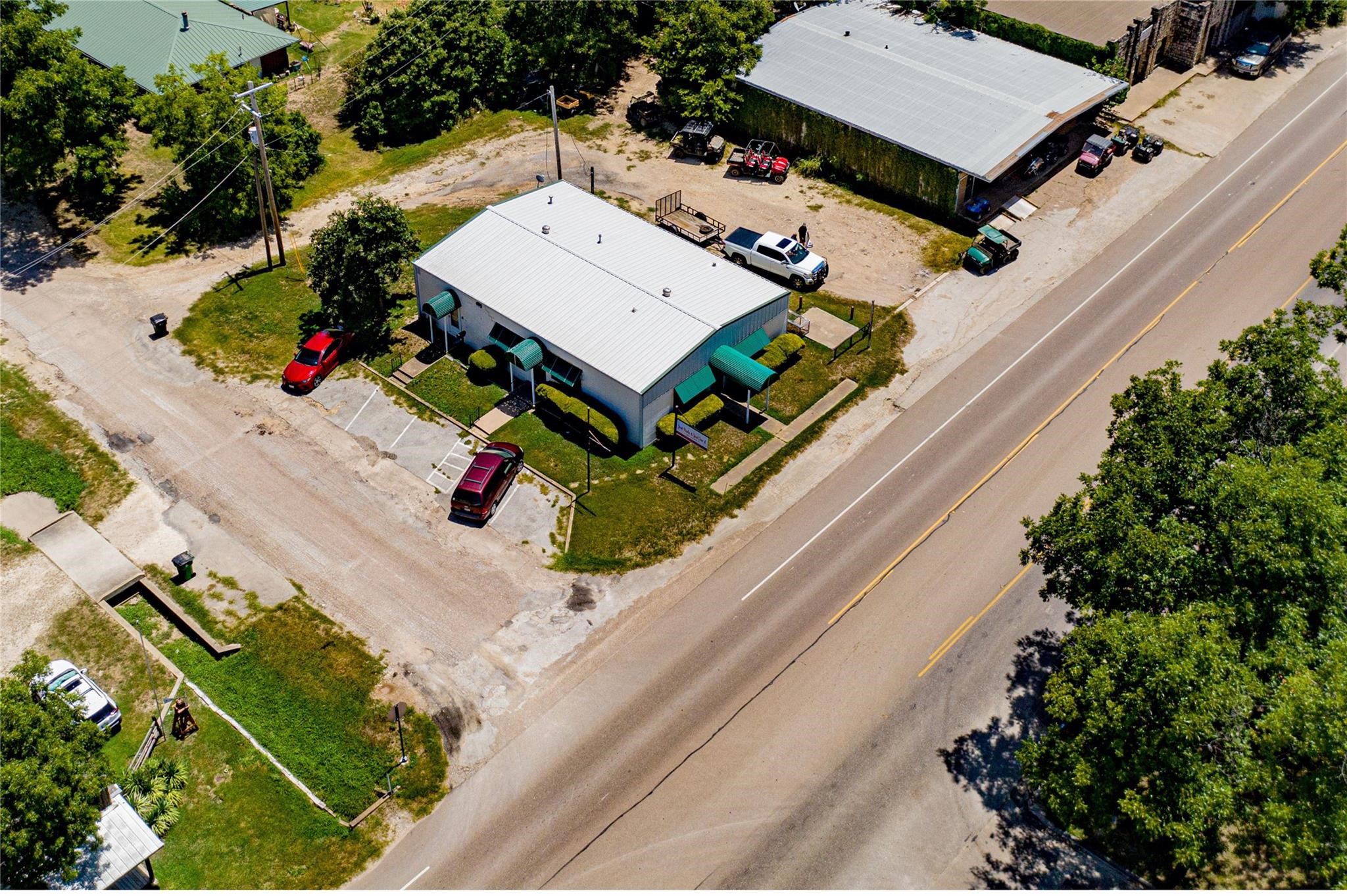 521 N Avenue G Clifton TX 76634