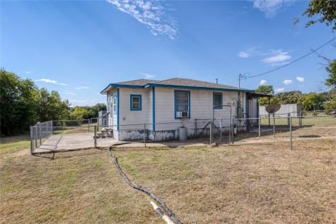 6445 W Highway 199 Springtown TX 76082