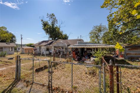 6445 W Highway 199 Springtown TX 76082