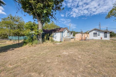 6445 W Highway 199 Springtown TX 76082