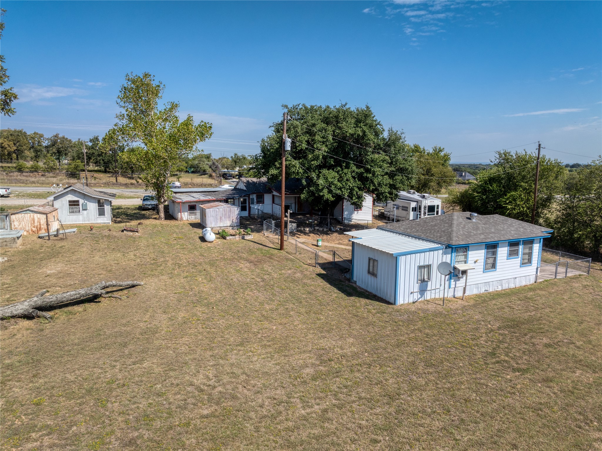 6445 W Highway 199 Springtown TX 76082