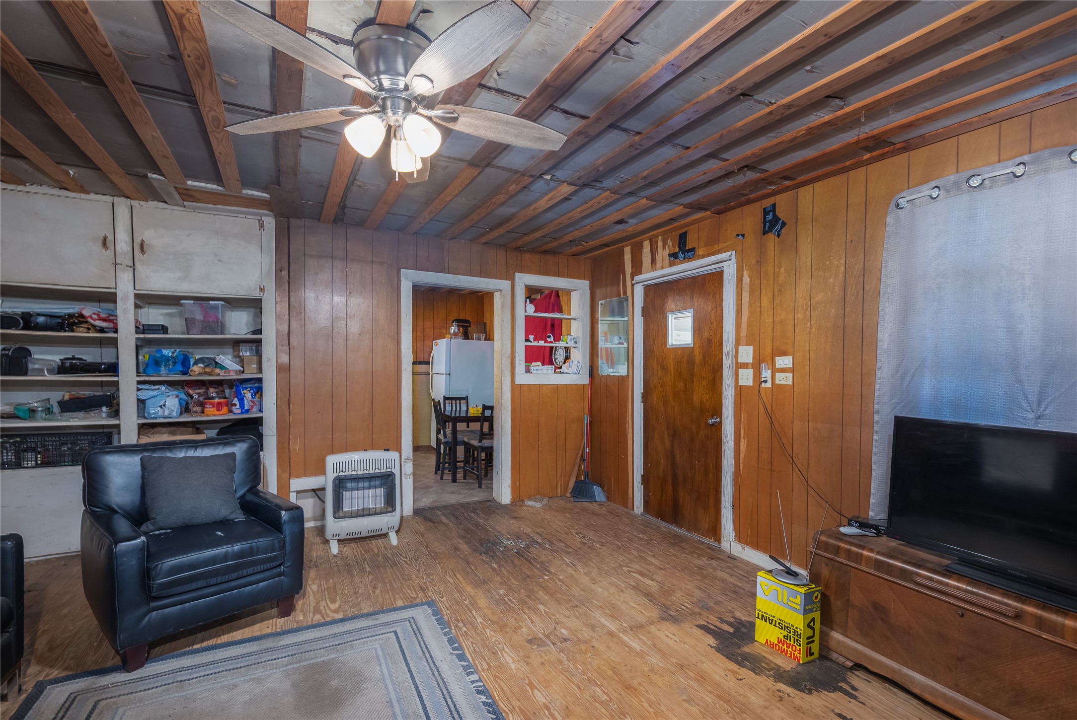 6445 W Highway 199 Springtown TX 76082