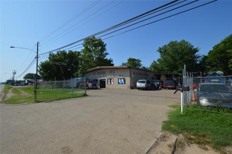 10426 C F Hawn Freeway Dallas TX 75217