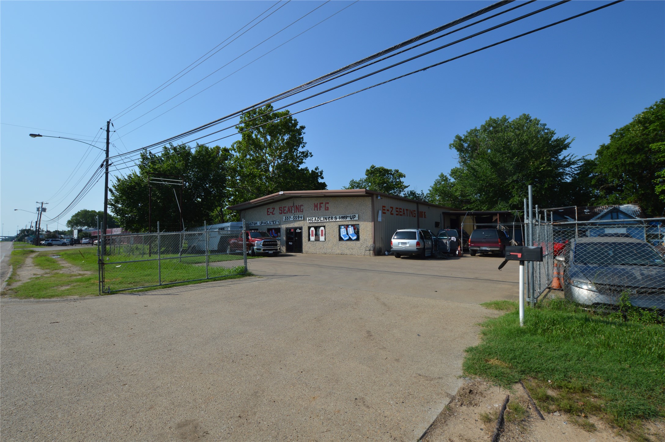 10426 C F Hawn Freeway Dallas TX 75217