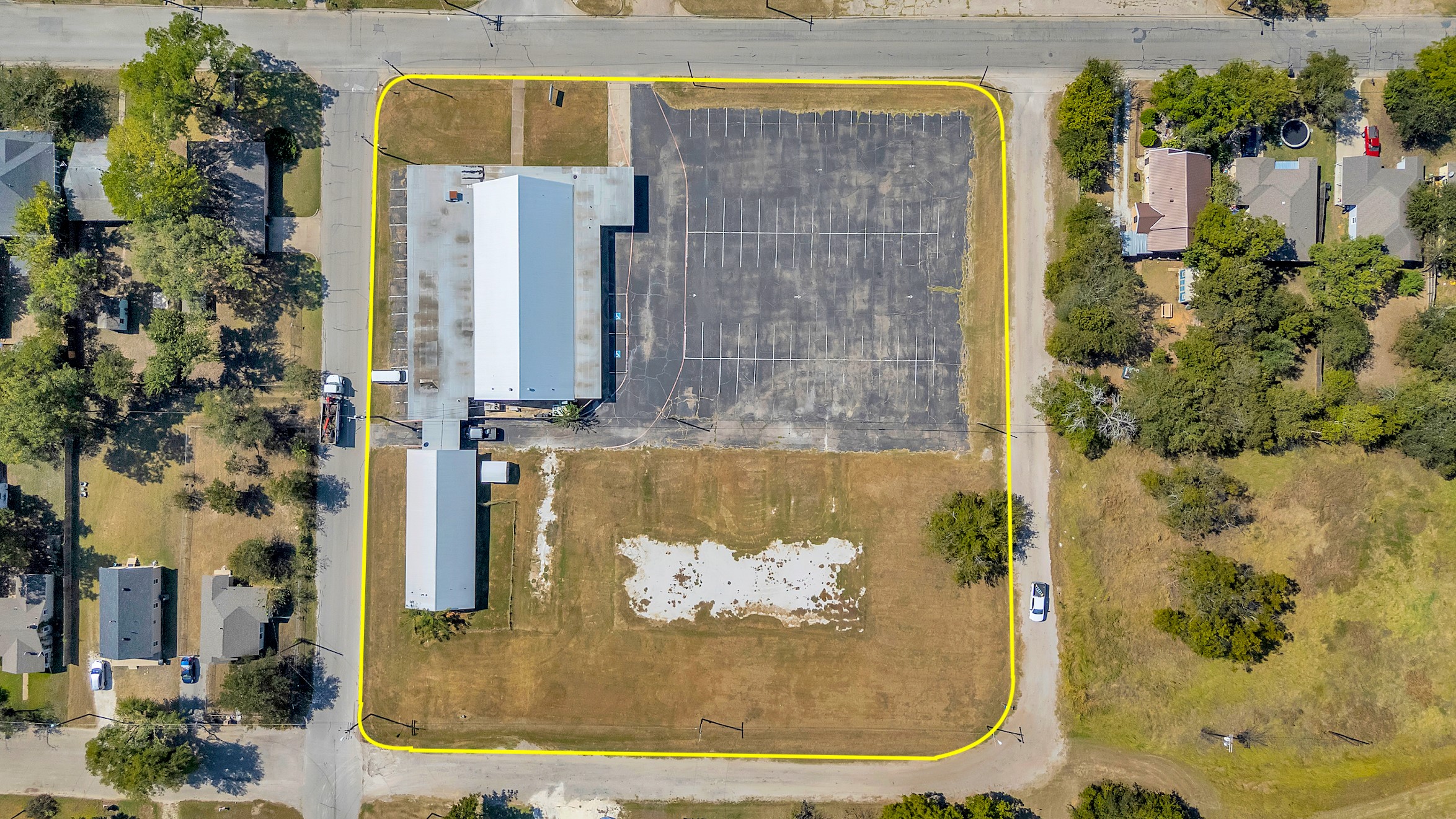 1404 N Anglin Street Cleburne TX 76031