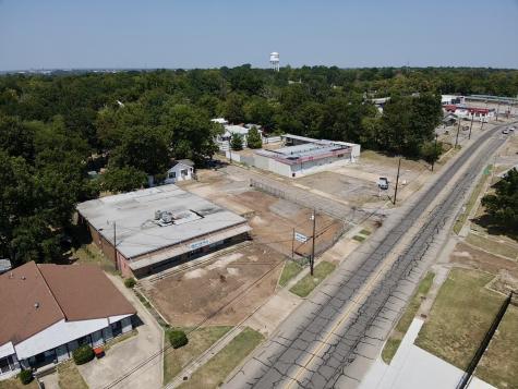 900 Bonham Street Paris TX 75460