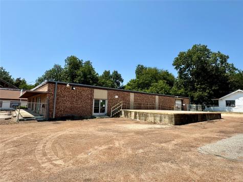 900 Bonham Street Paris TX 75460