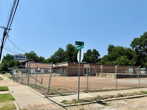 900 Bonham Street Paris TX 75460