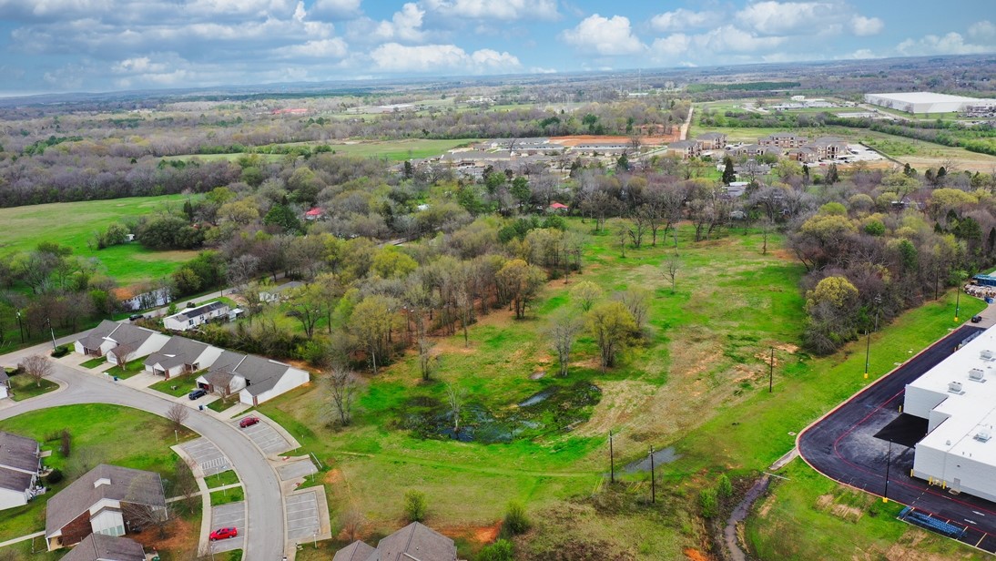 504 Wood Street Athens TX 75751
