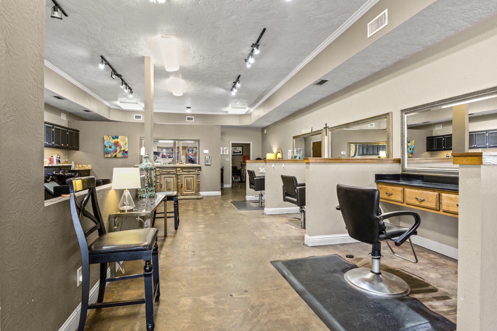112 N Lamar Street Daingerfield TX 75638