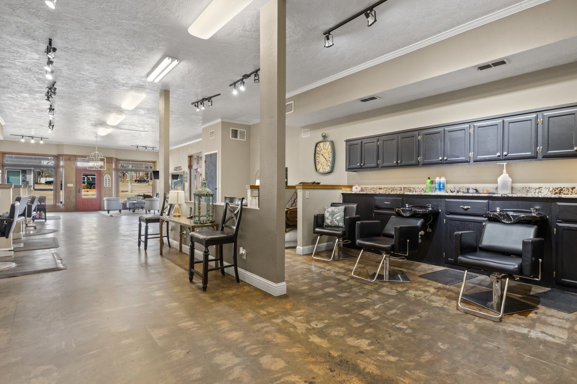 112 N Lamar Street Daingerfield TX 75638