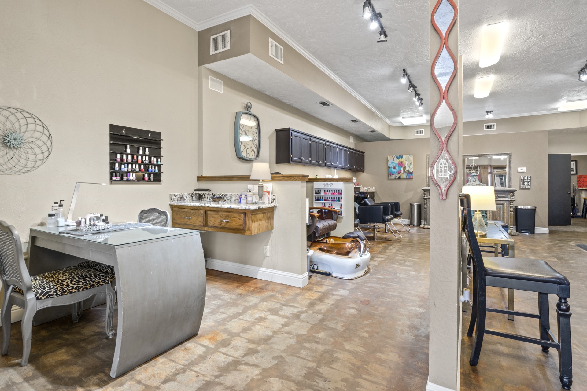 112 N Lamar Street Daingerfield TX 75638
