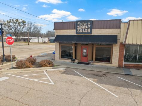 112 N Lamar Street Daingerfield TX 75638