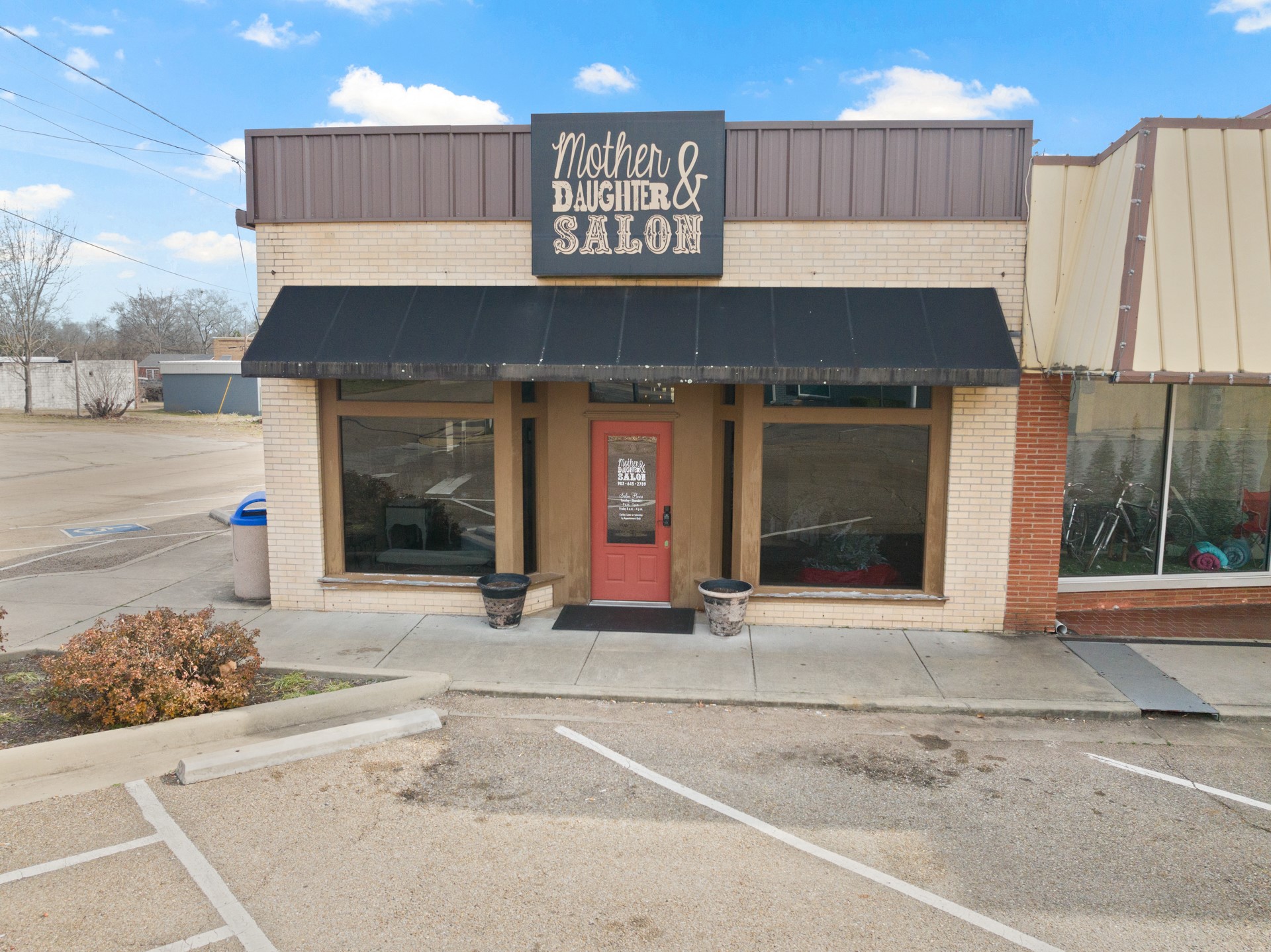 112 N Lamar Street Daingerfield TX 75638