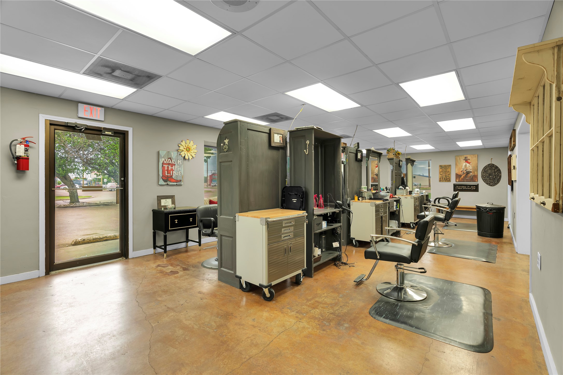 276 Lesliewood Red Oak TX 75154