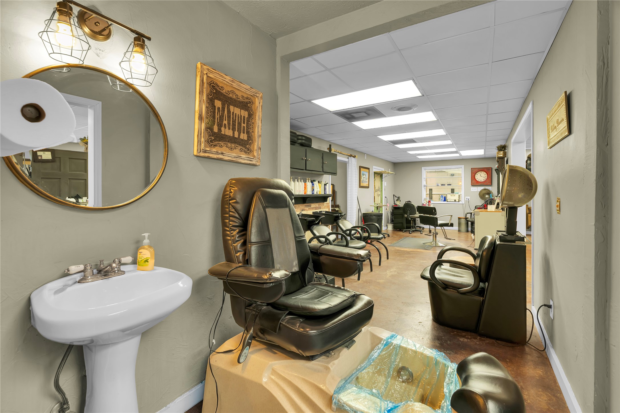 276 Lesliewood Red Oak TX 75154