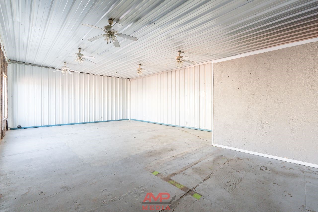 1017 N 2nd Merkel TX 79536