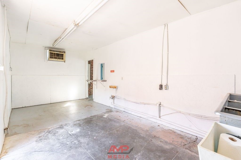 1017 N 2nd Merkel TX 79536