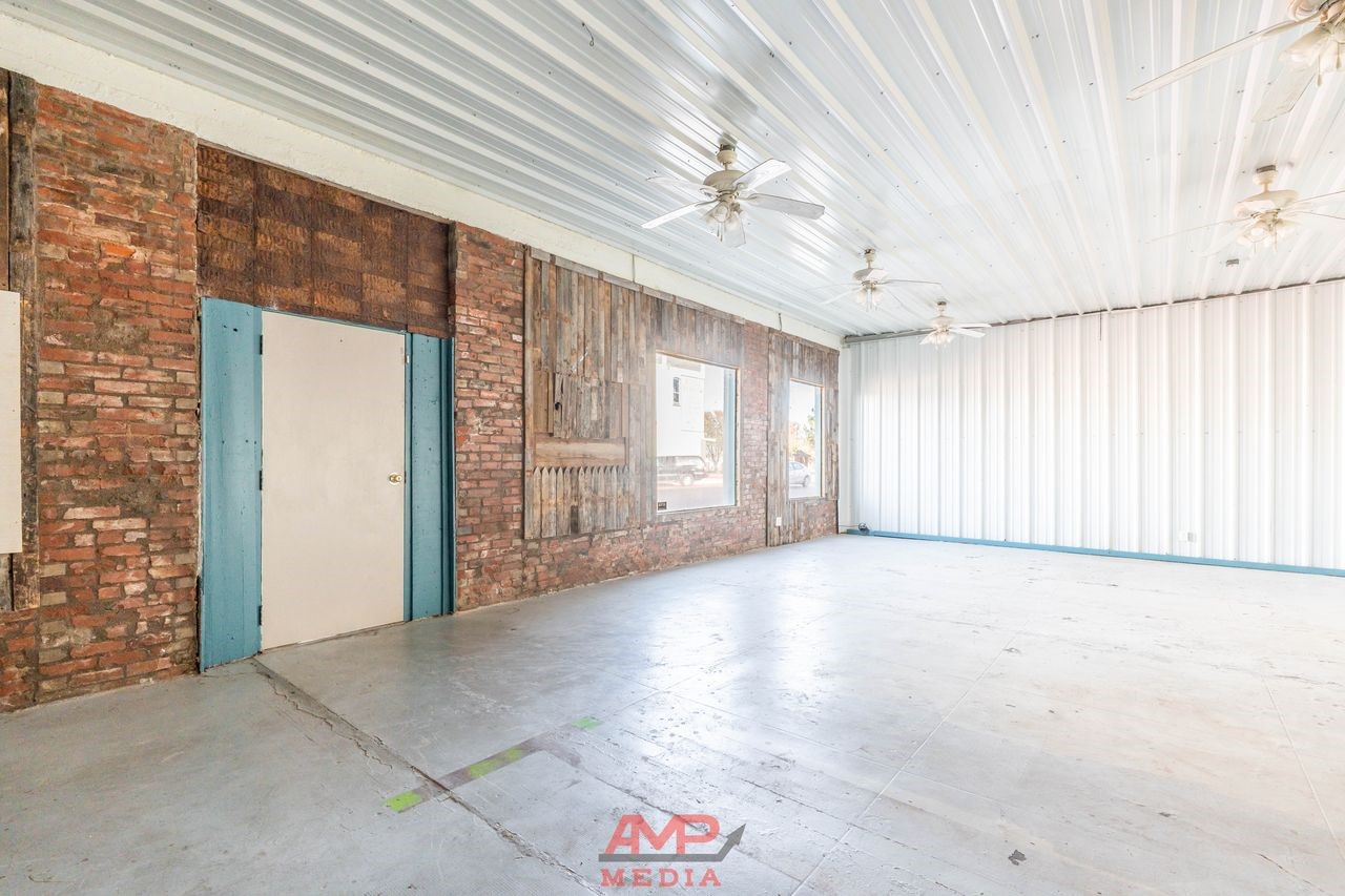 1017 N 2nd Merkel TX 79536