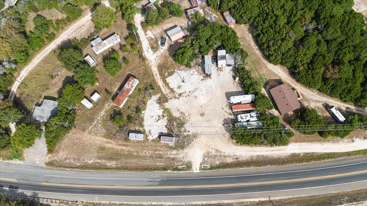690 Highway 22 Clifton TX 76634