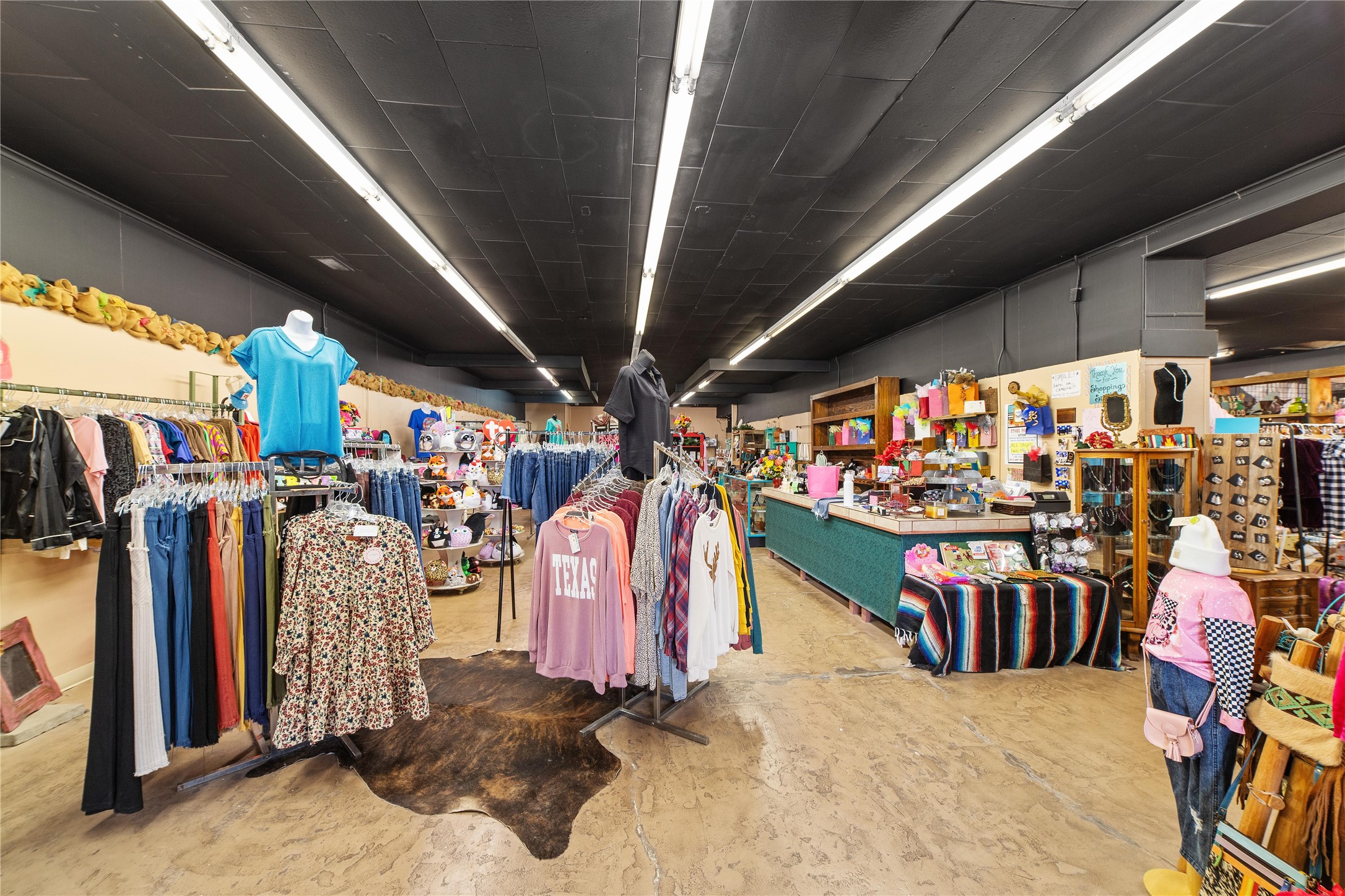 217 S Commercial Avenue Coleman TX 76834