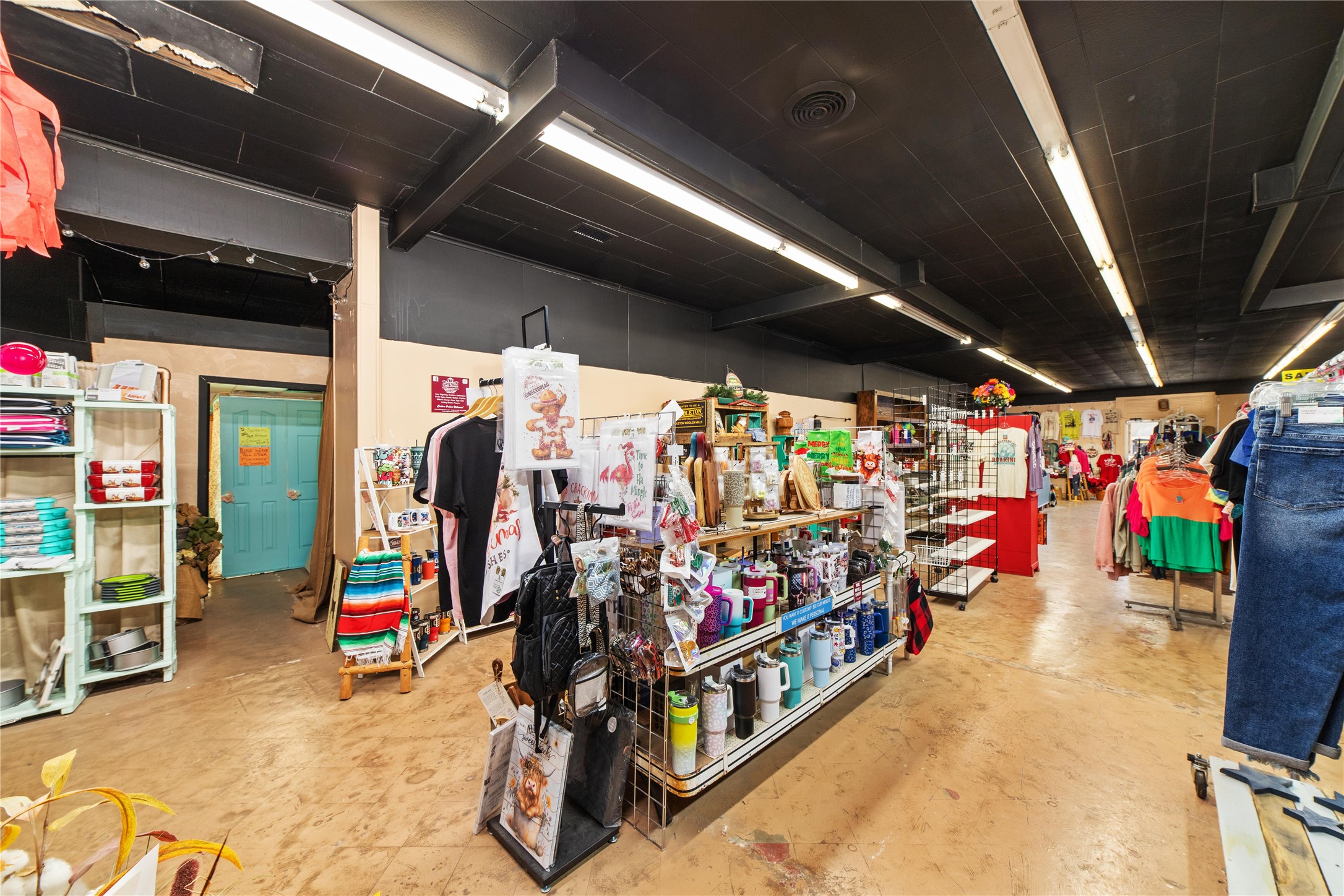 217 S Commercial Avenue Coleman TX 76834