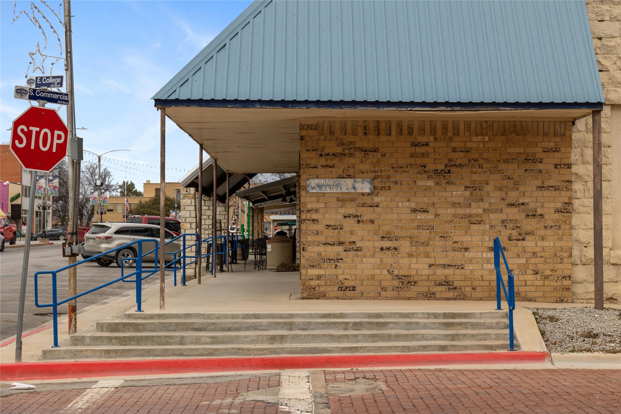 217 S Commercial Avenue Coleman TX 76834