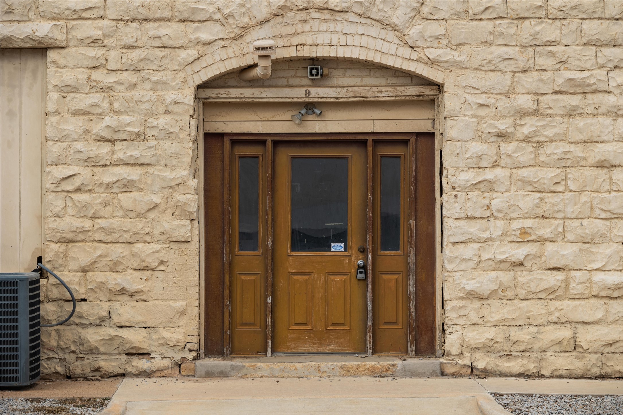 217 S Commercial Avenue Coleman TX 76834