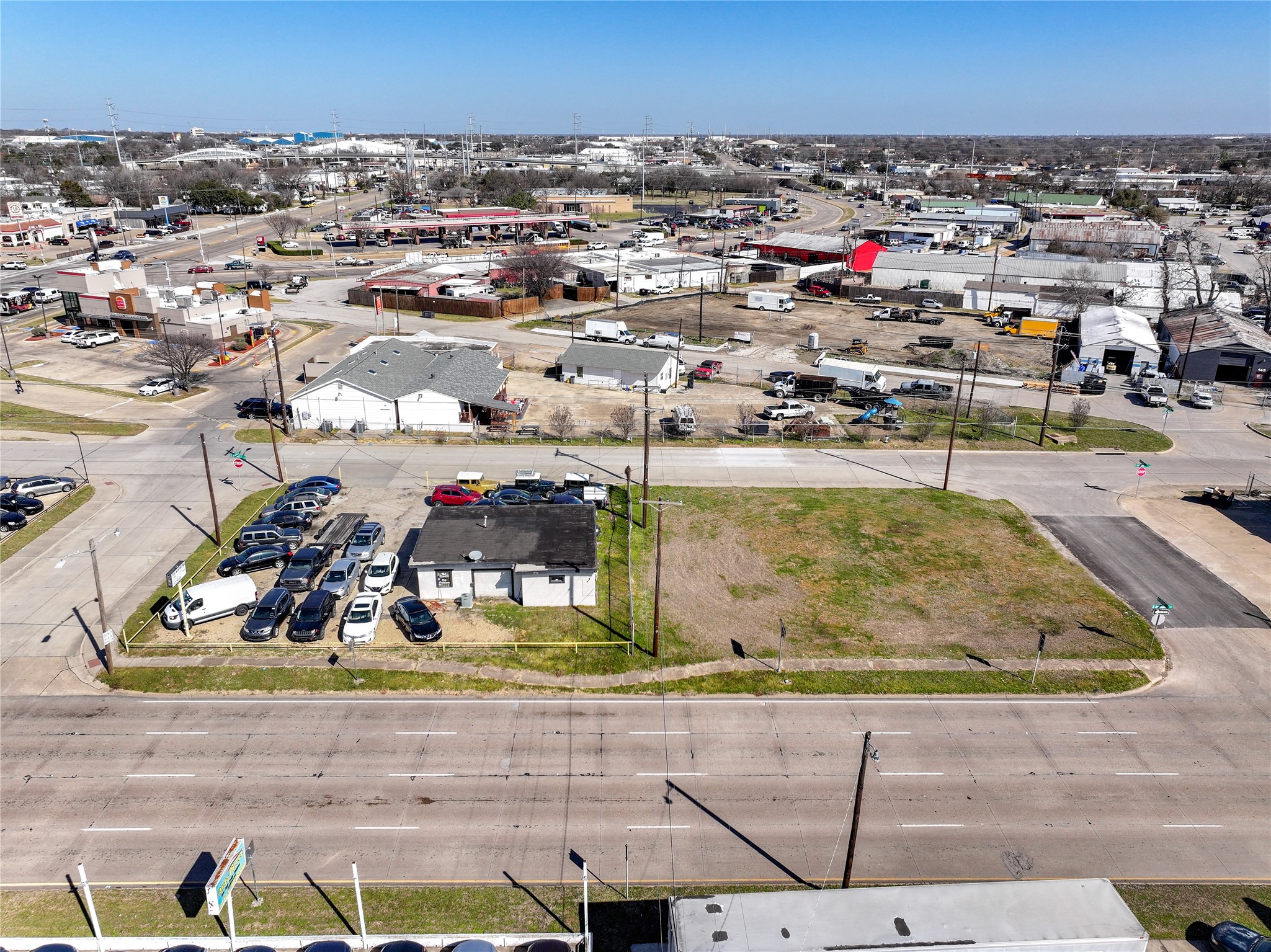 200 E Avenue A Garland TX 75040