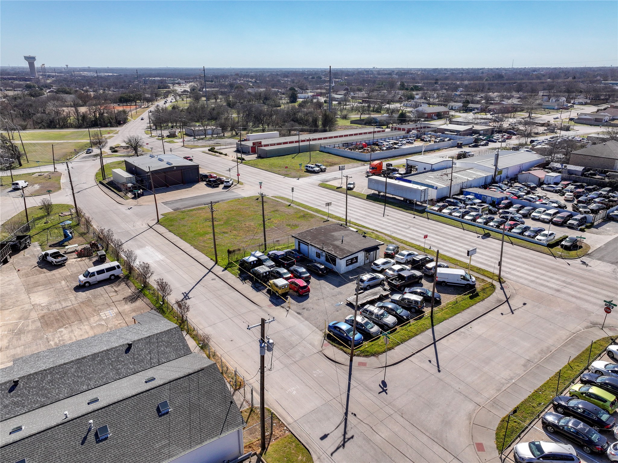 200 E Avenue A Garland TX 75040